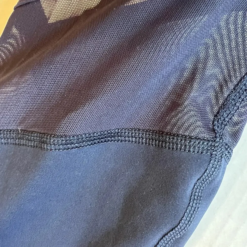Athleta Sz M Capri Mesh Cropped Athletic Leggings Navy Blue Workout Running EUC